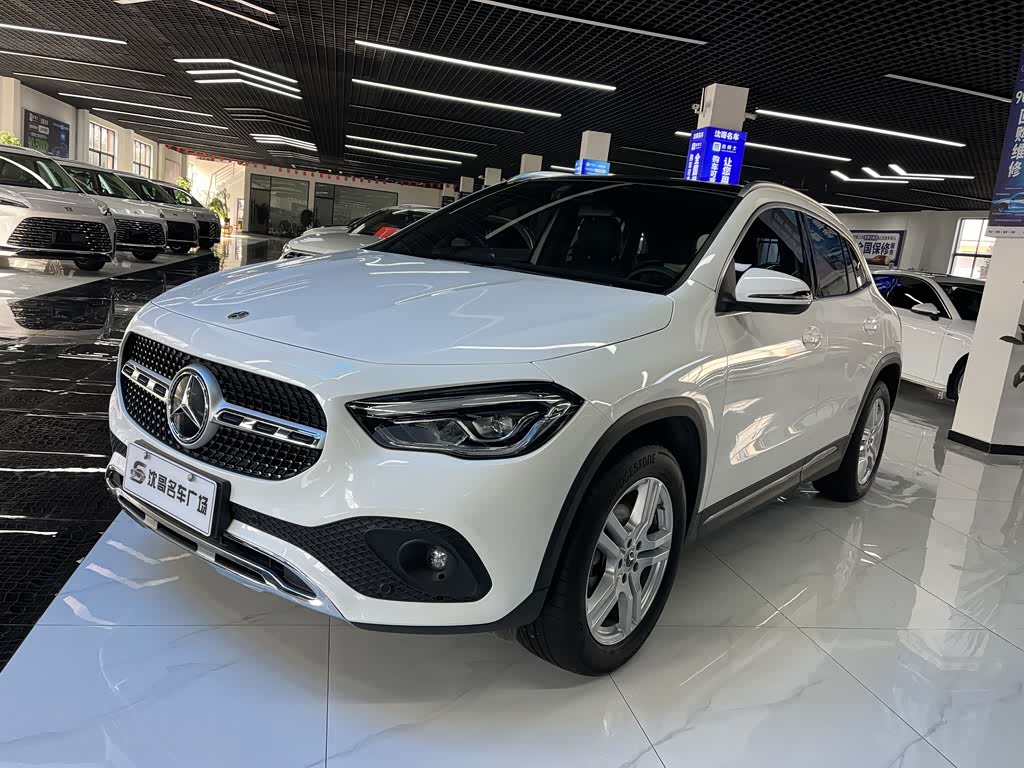 Mercedes-Benz GLA