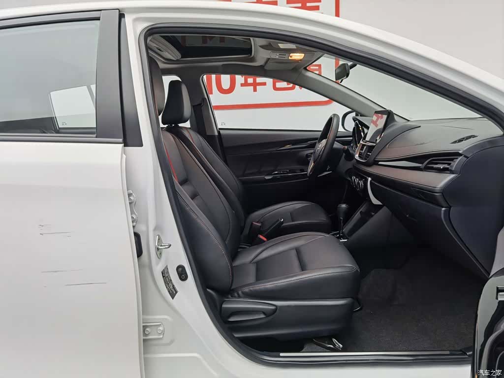 Toyota YARiS L, 2021 23
