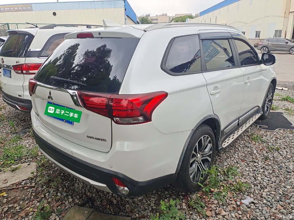 Mitsubishi Outlander, 2017 7