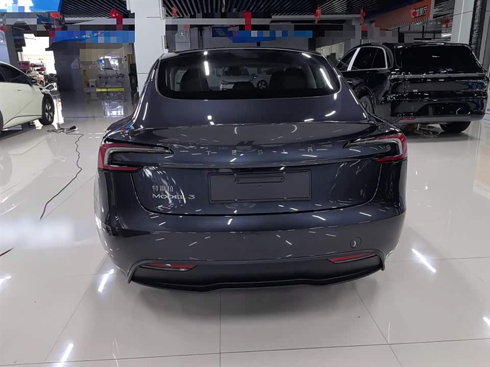 Tesla Model 3 Tesla Model 3