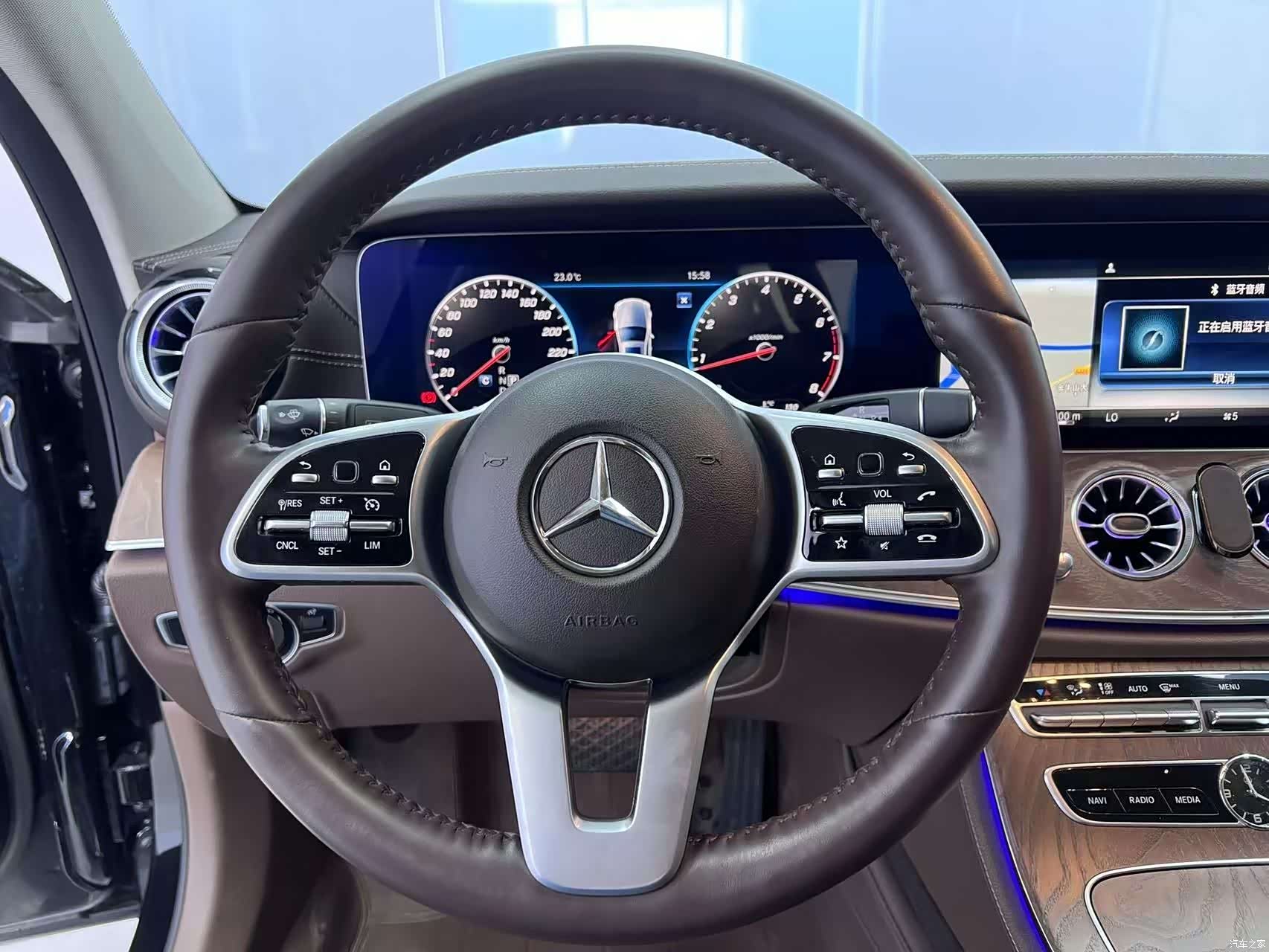 Mercedes-Benz E-Class, 2019 12