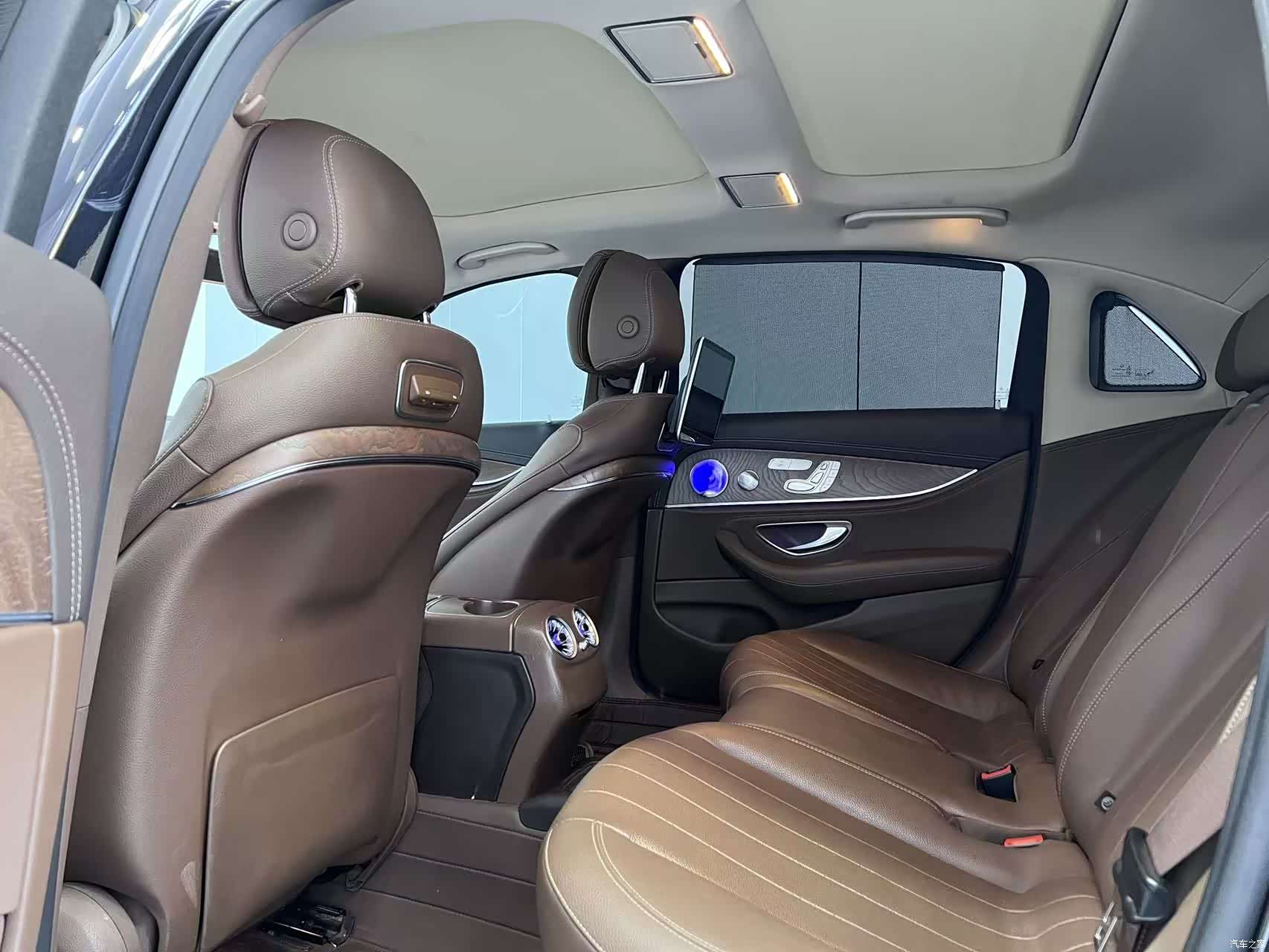 Mercedes-Benz E-Class, 2019 8