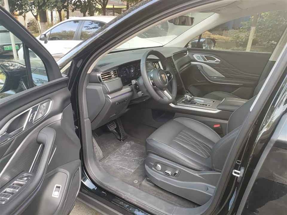 Hongqi HS7 PHEV