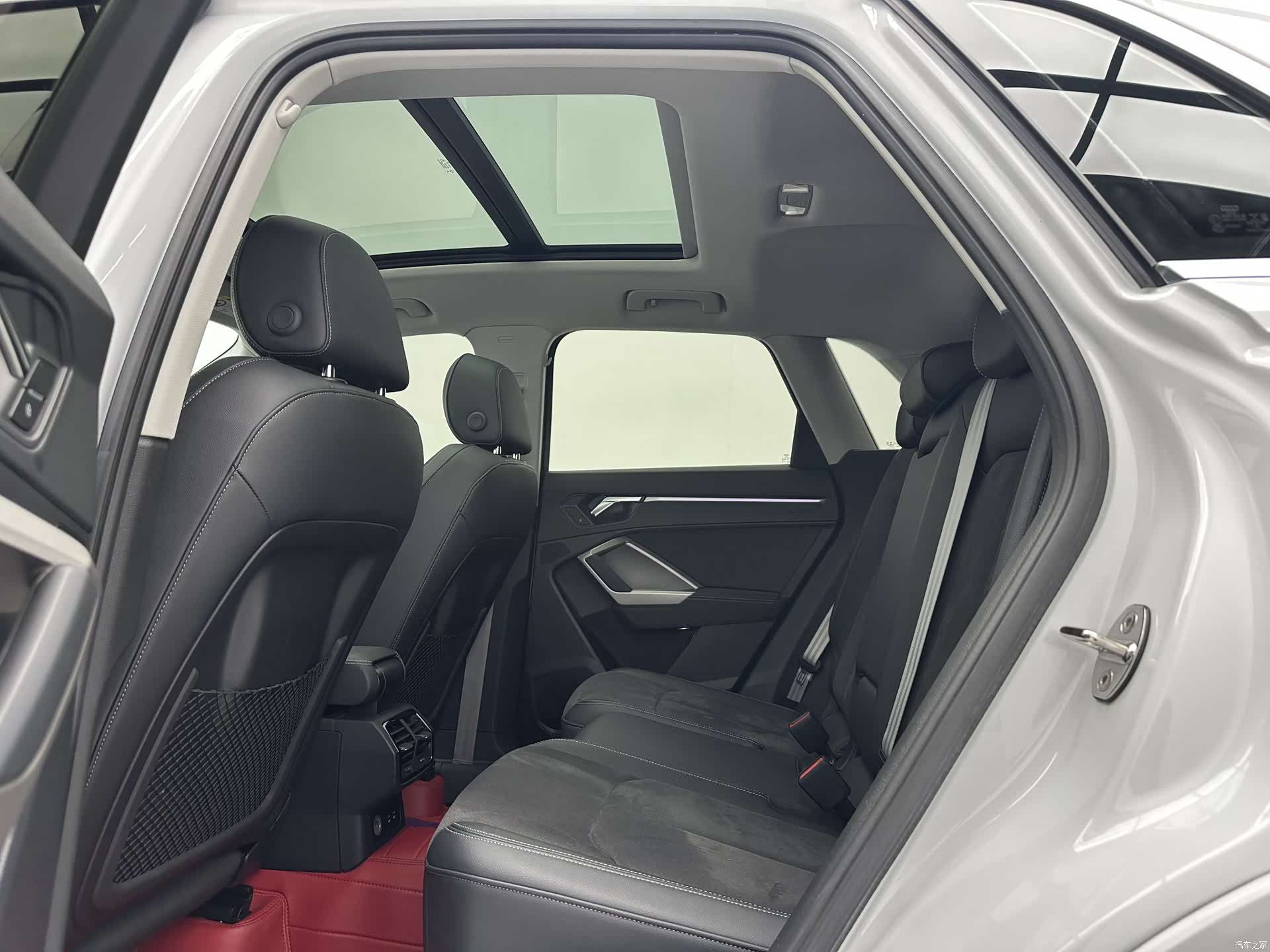 Audi Q3, 2022 6