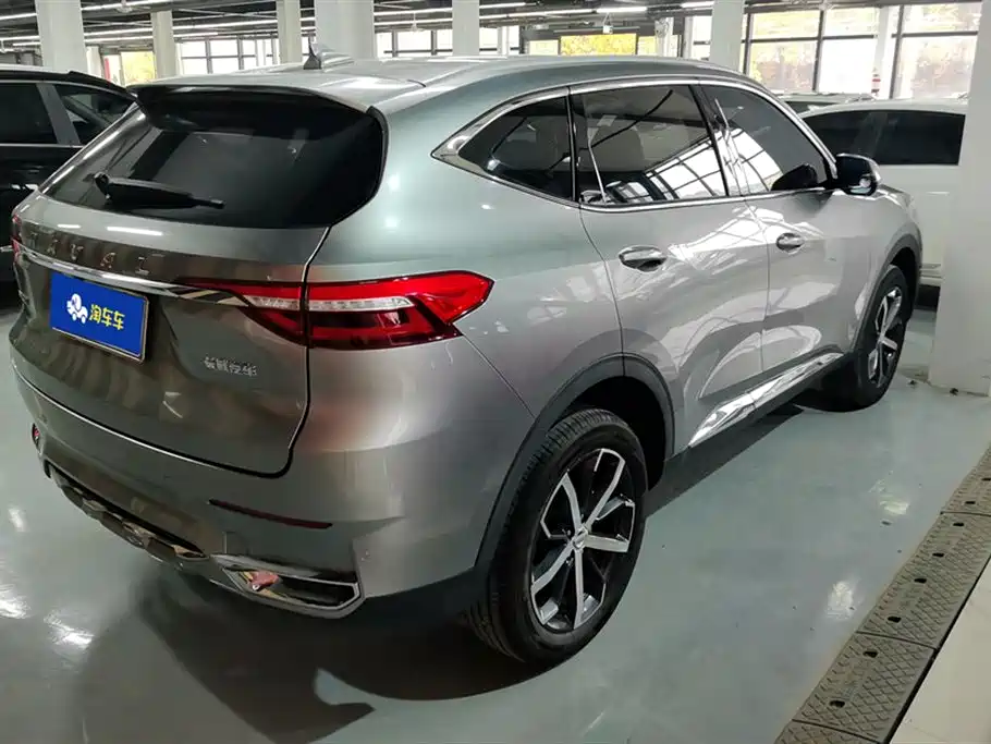 Haval F7