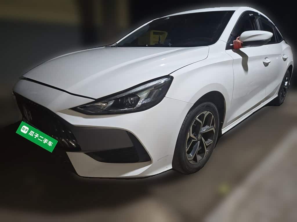 MG 5
