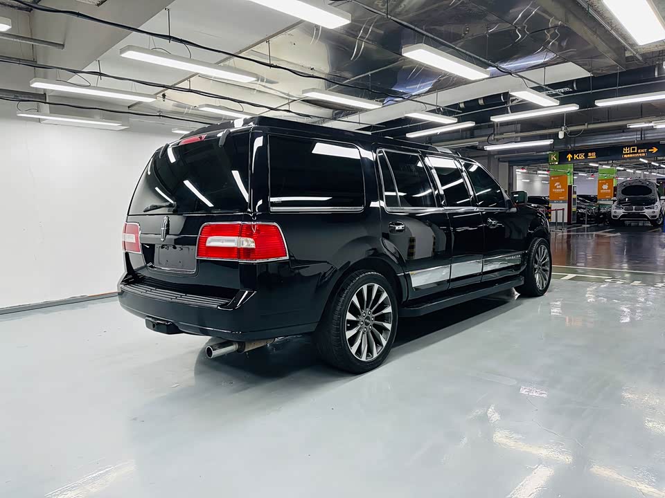 Lincoln Navigator One Lincoln Navigator One