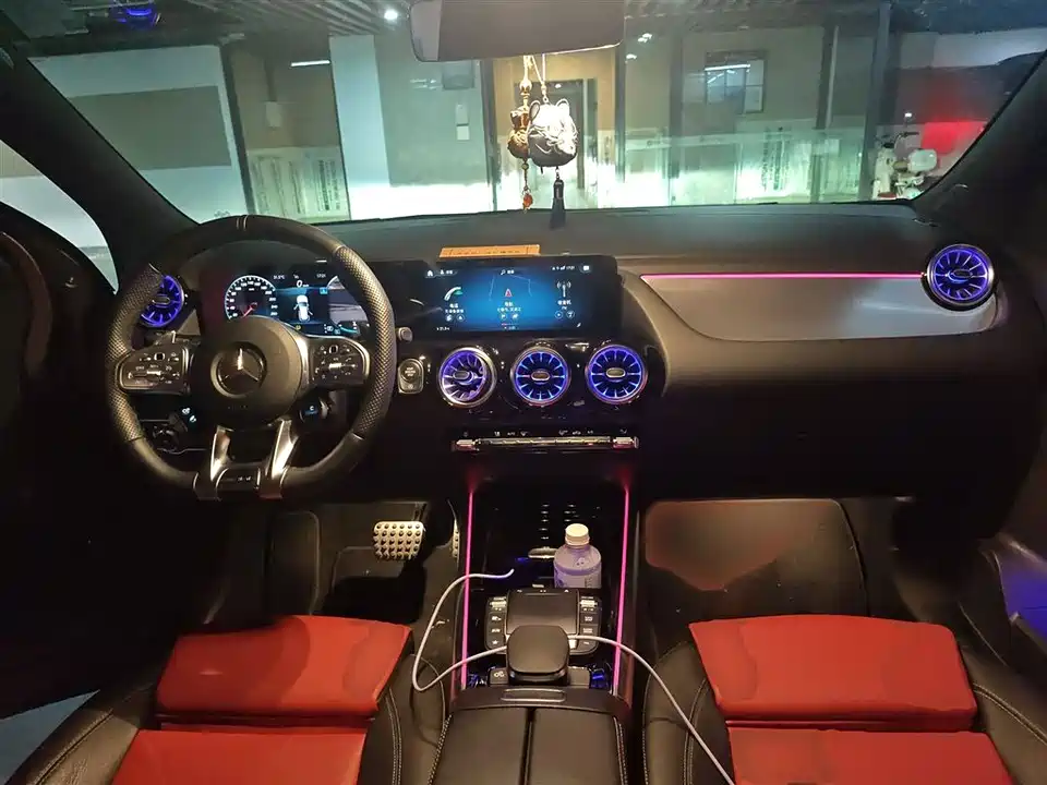 Mercedes-Benz GLA AMG