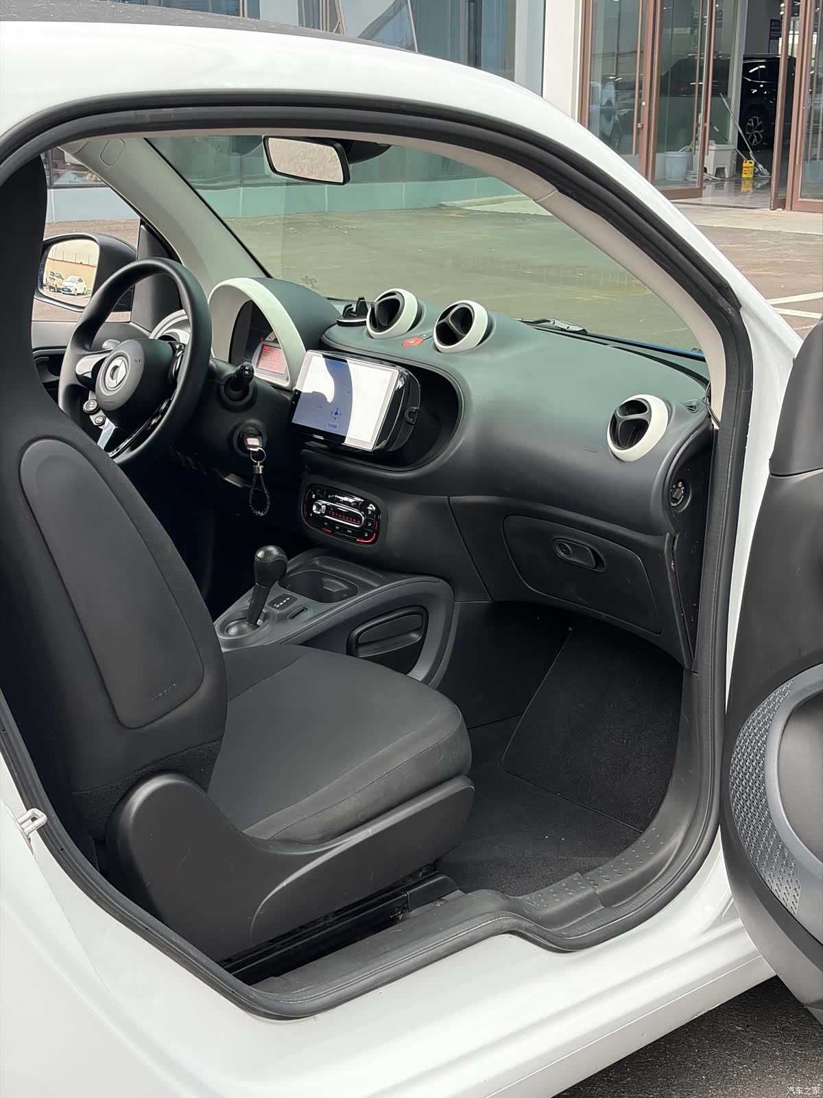 Smart Fortwo, 2018 9