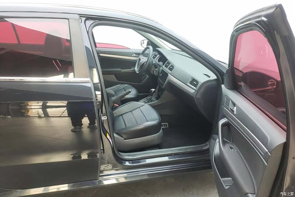 Volkswagen Lavida, 2016 8