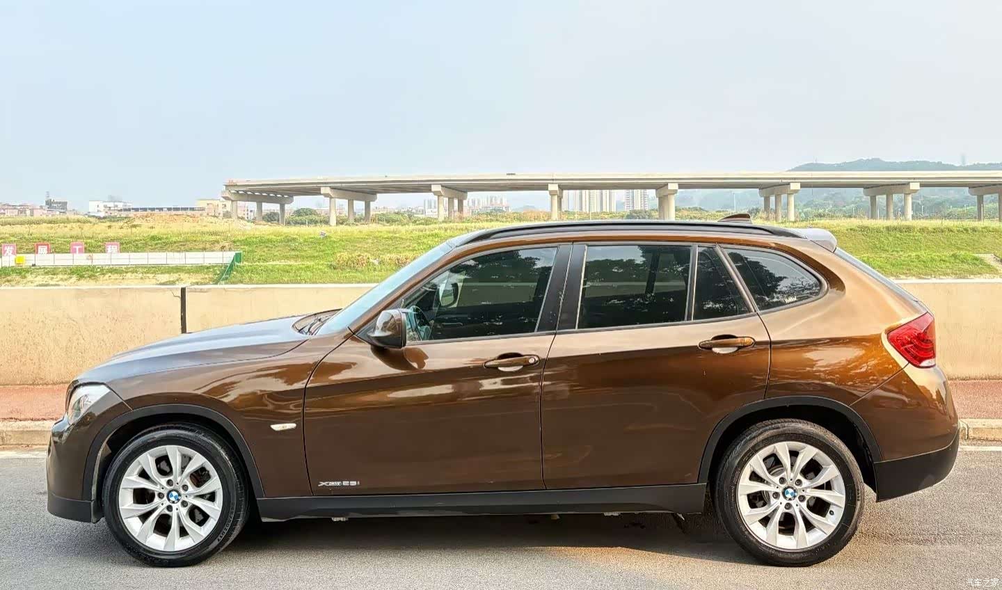 BMW X1, 2011 все фото
