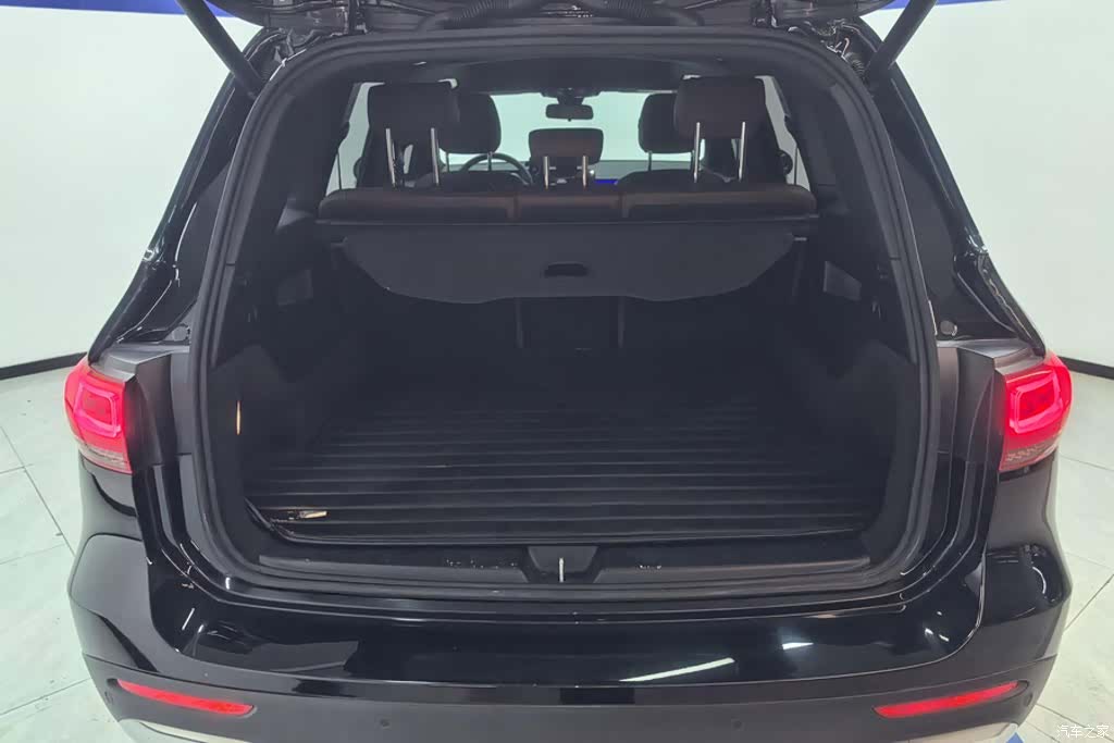 Mercedes-Benz GLB, 2022 4