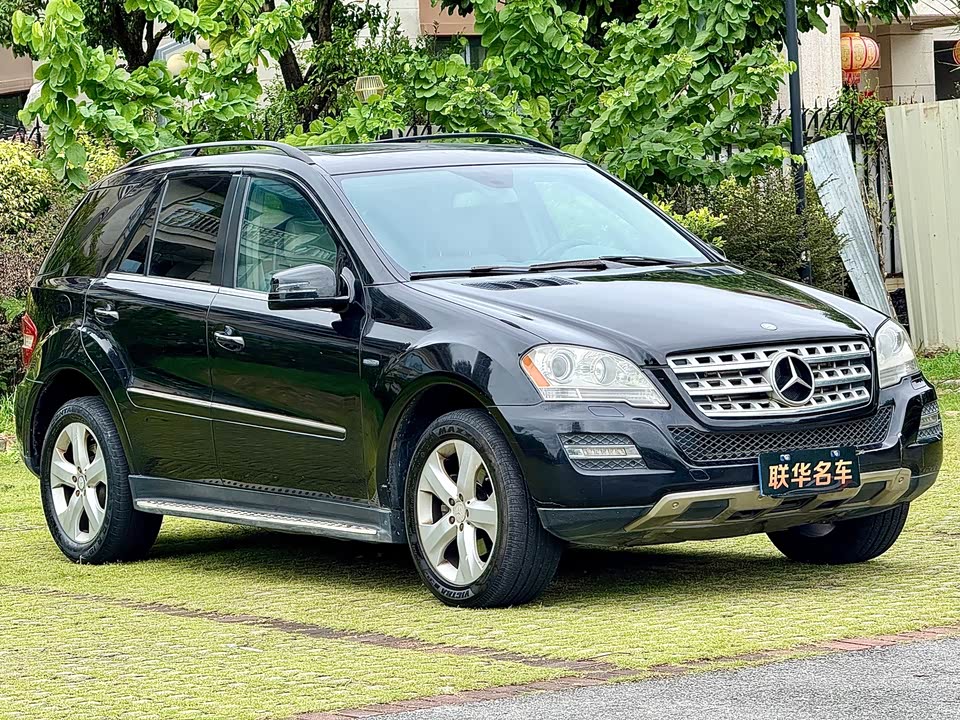 Mercedes-Benz M class