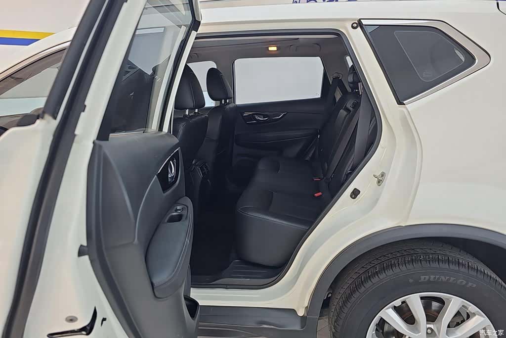 Nissan X-Trail, 2020 11