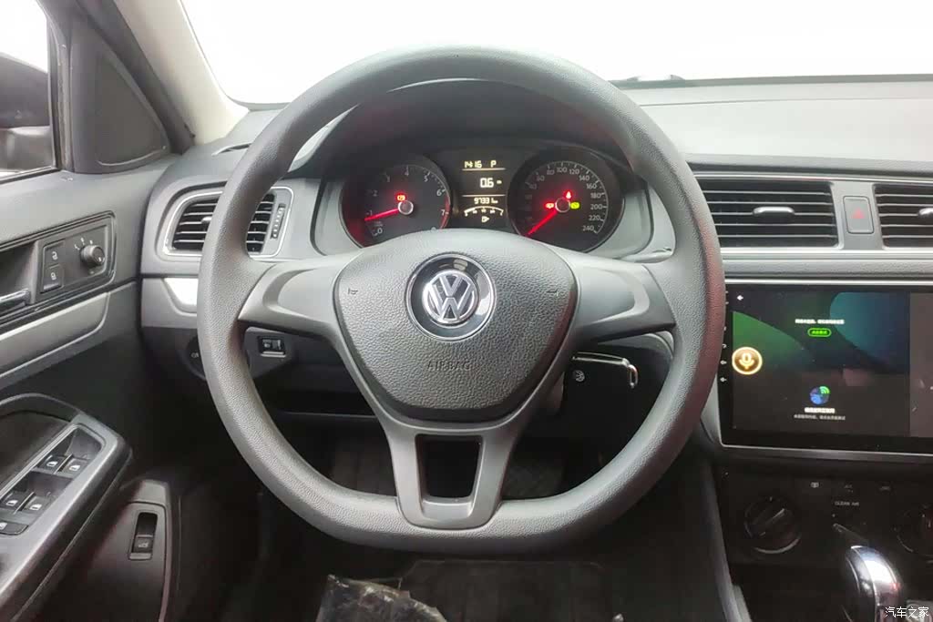 Volkswagen Lavida, 2016 15