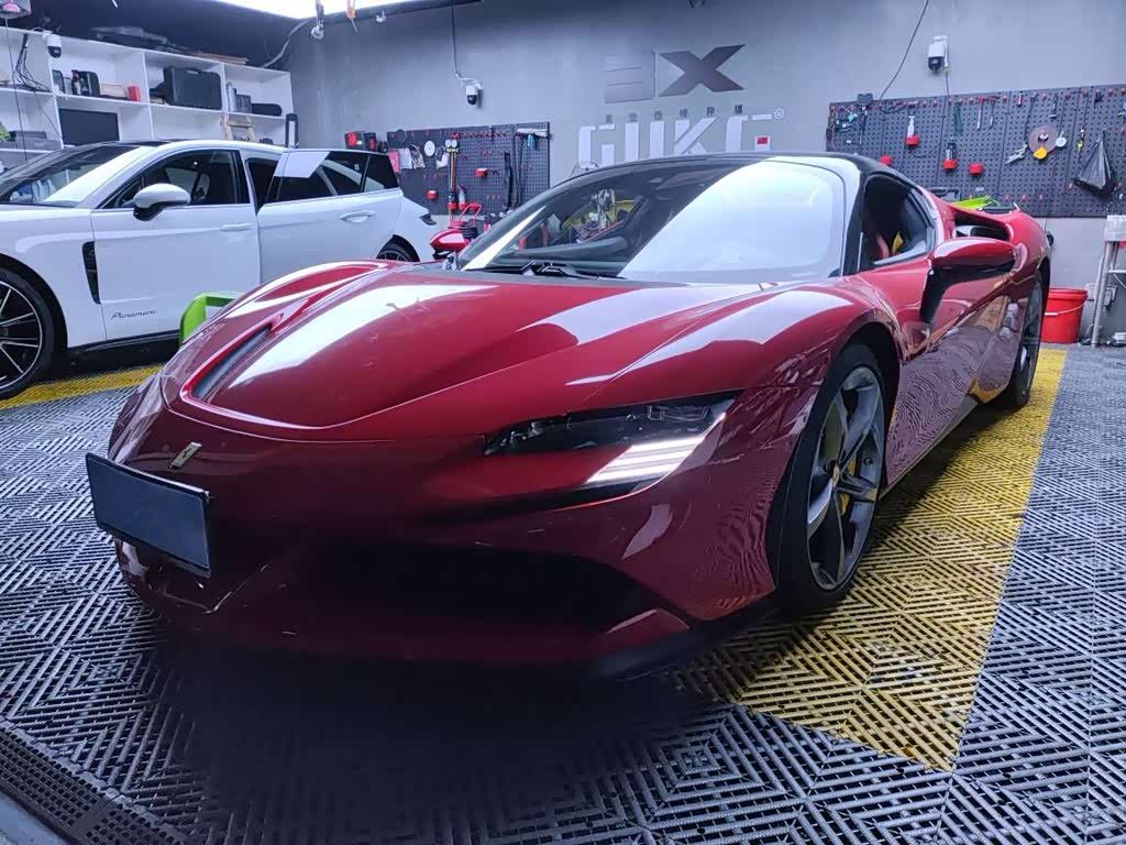 Ferrari SF90
