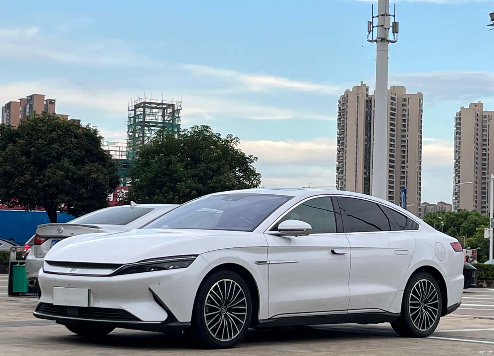 BYD Han, 2021 1