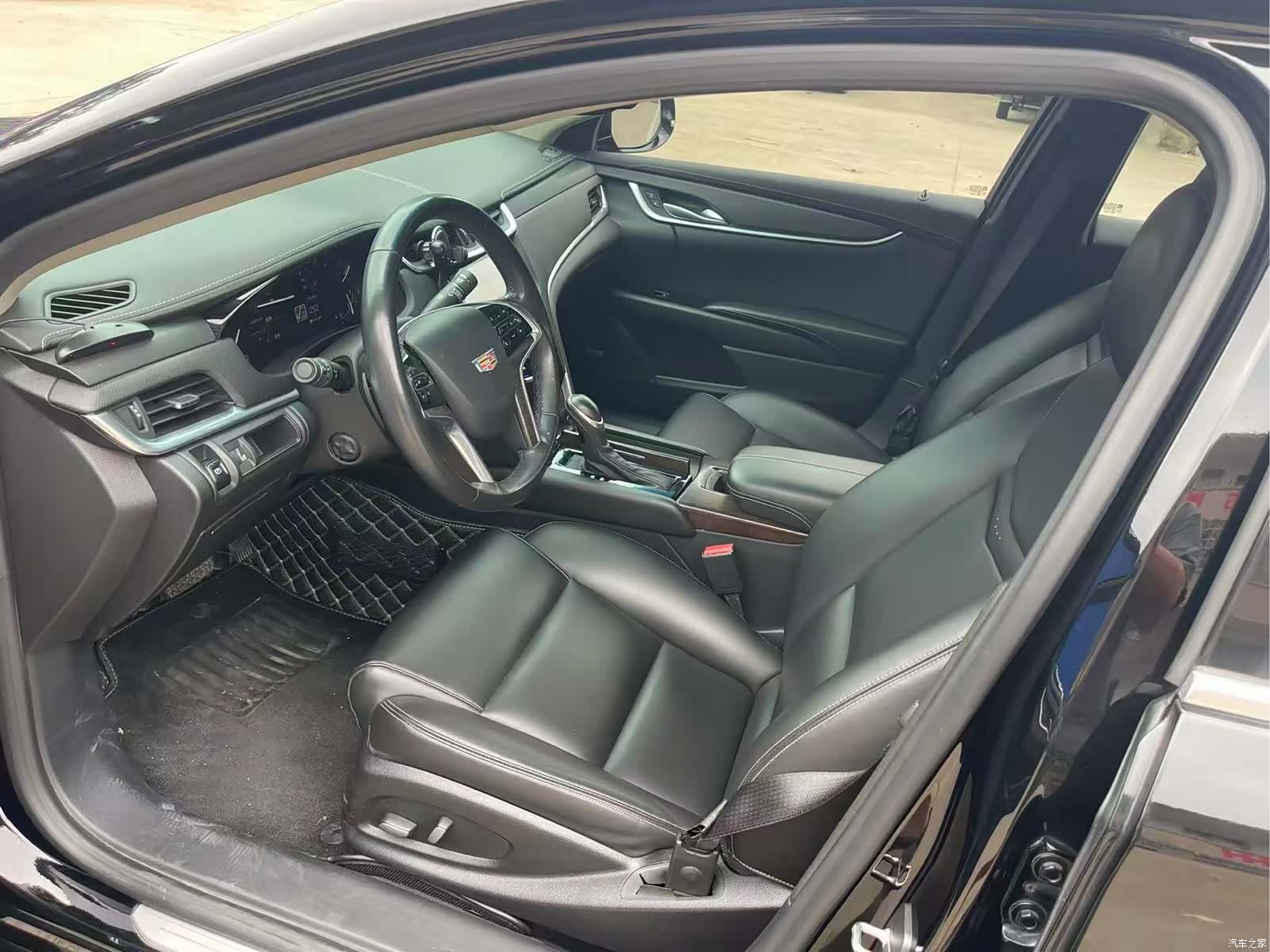 Cadillac XTS, 2018 8