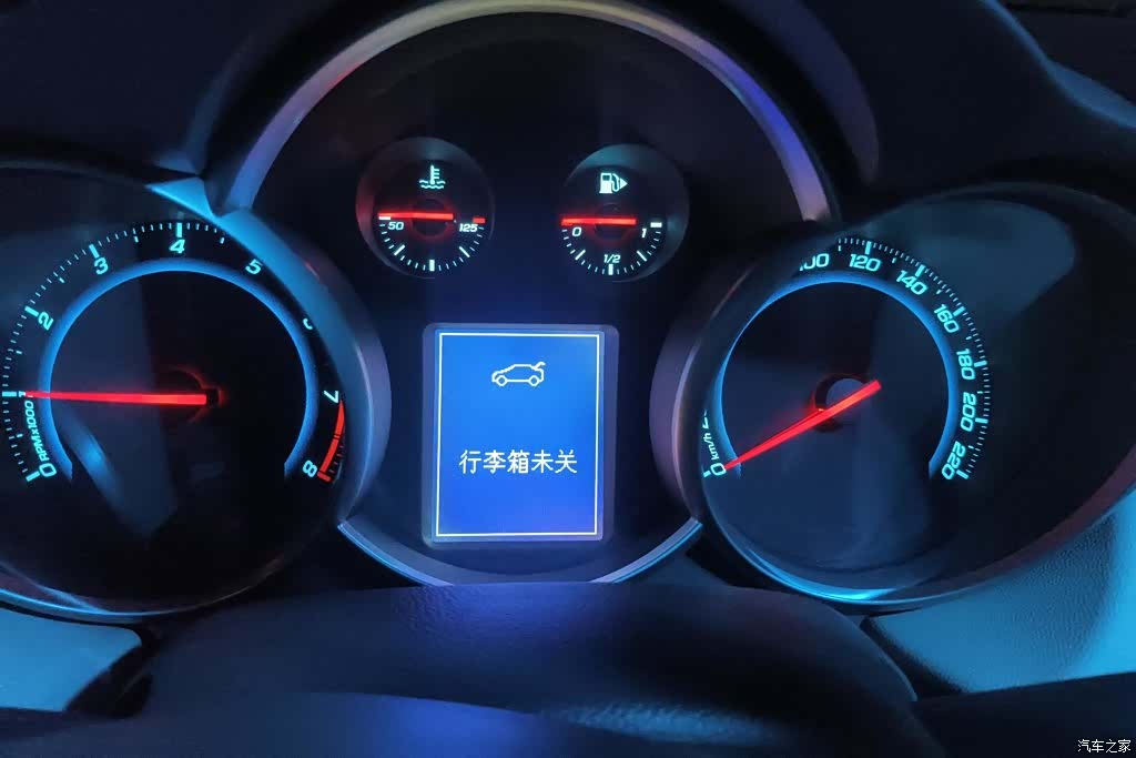 Chevrolet SE, 2014 14