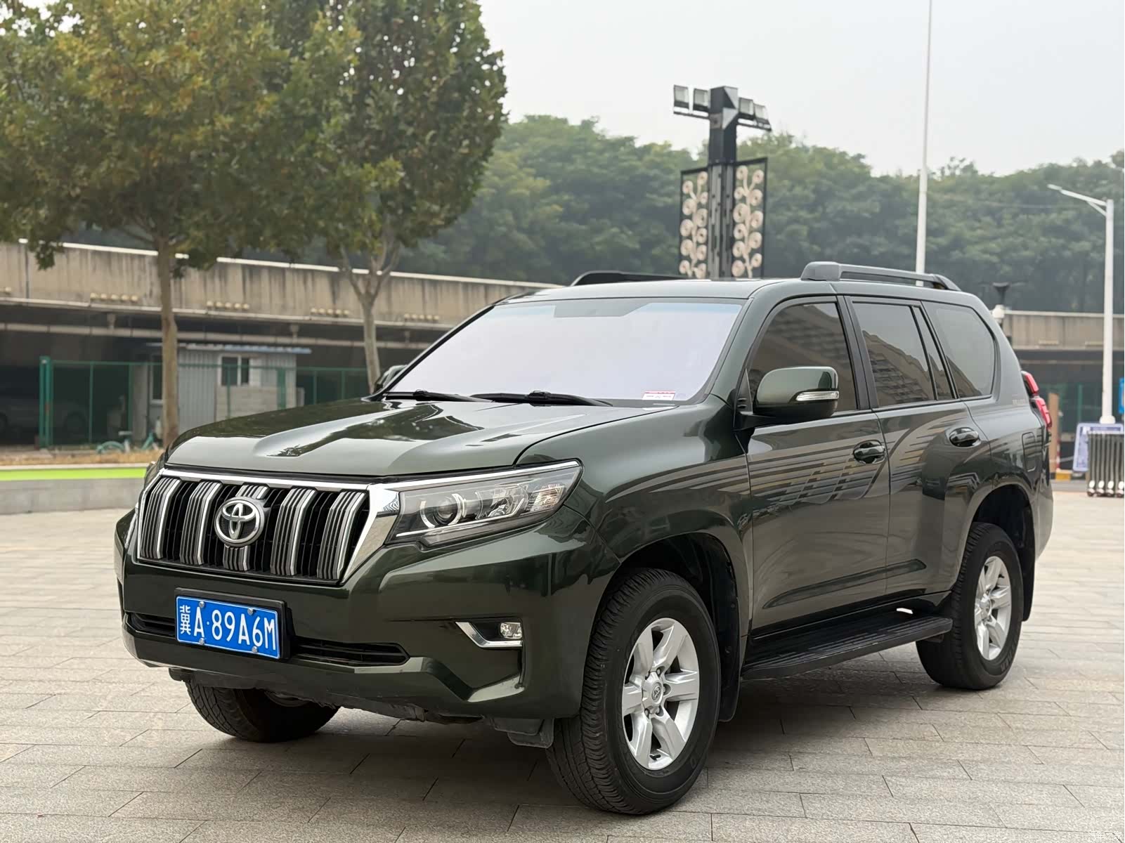 Toyota Prado, 2017 1