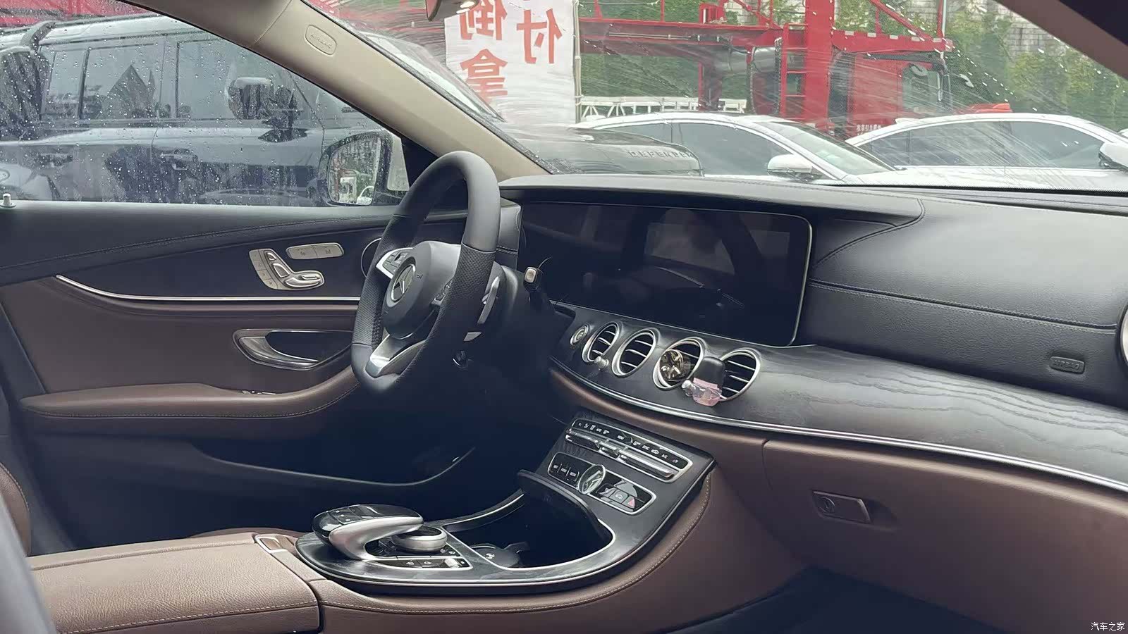 Mercedes-Benz E-Class, 2018 13