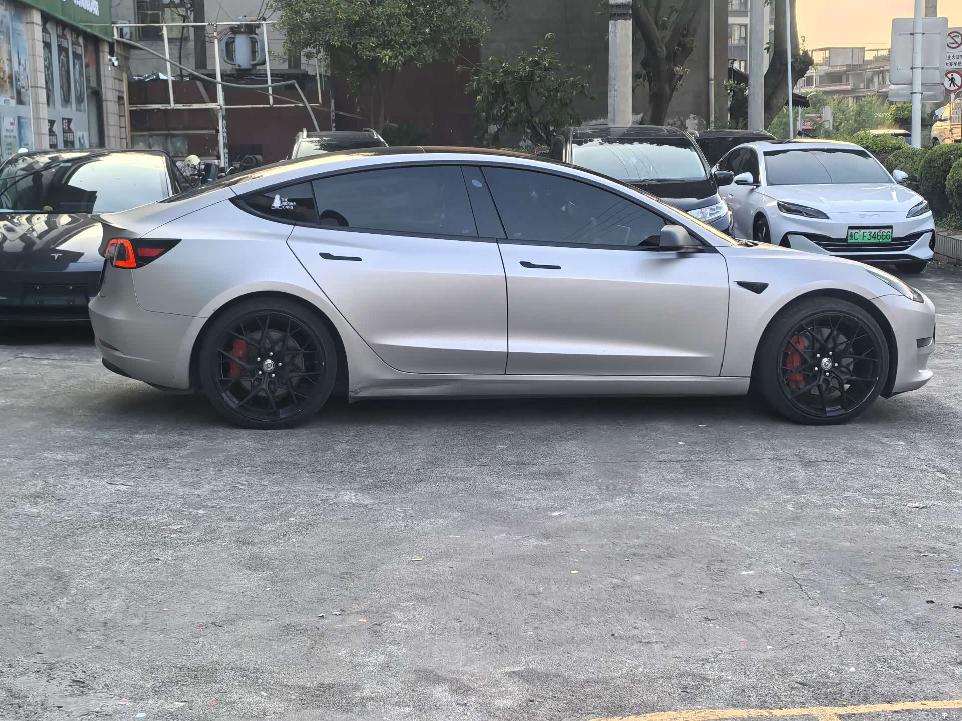 Tesla Model 3, 2022 4