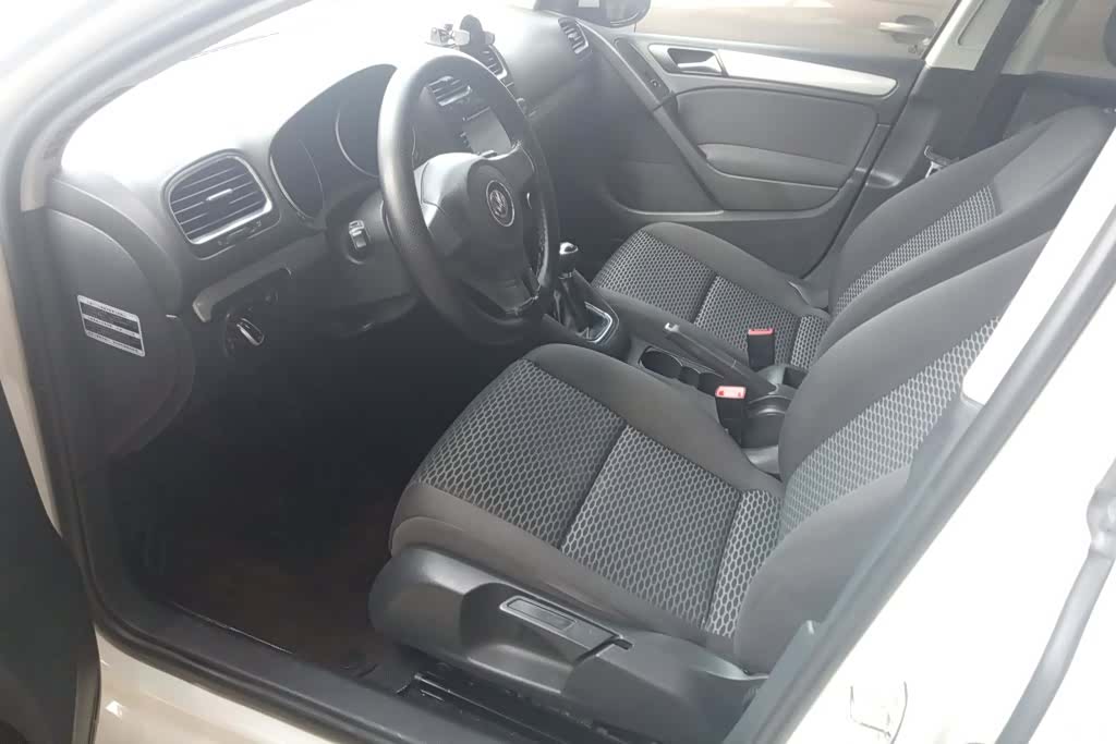Volkswagen Golf, 2012 9