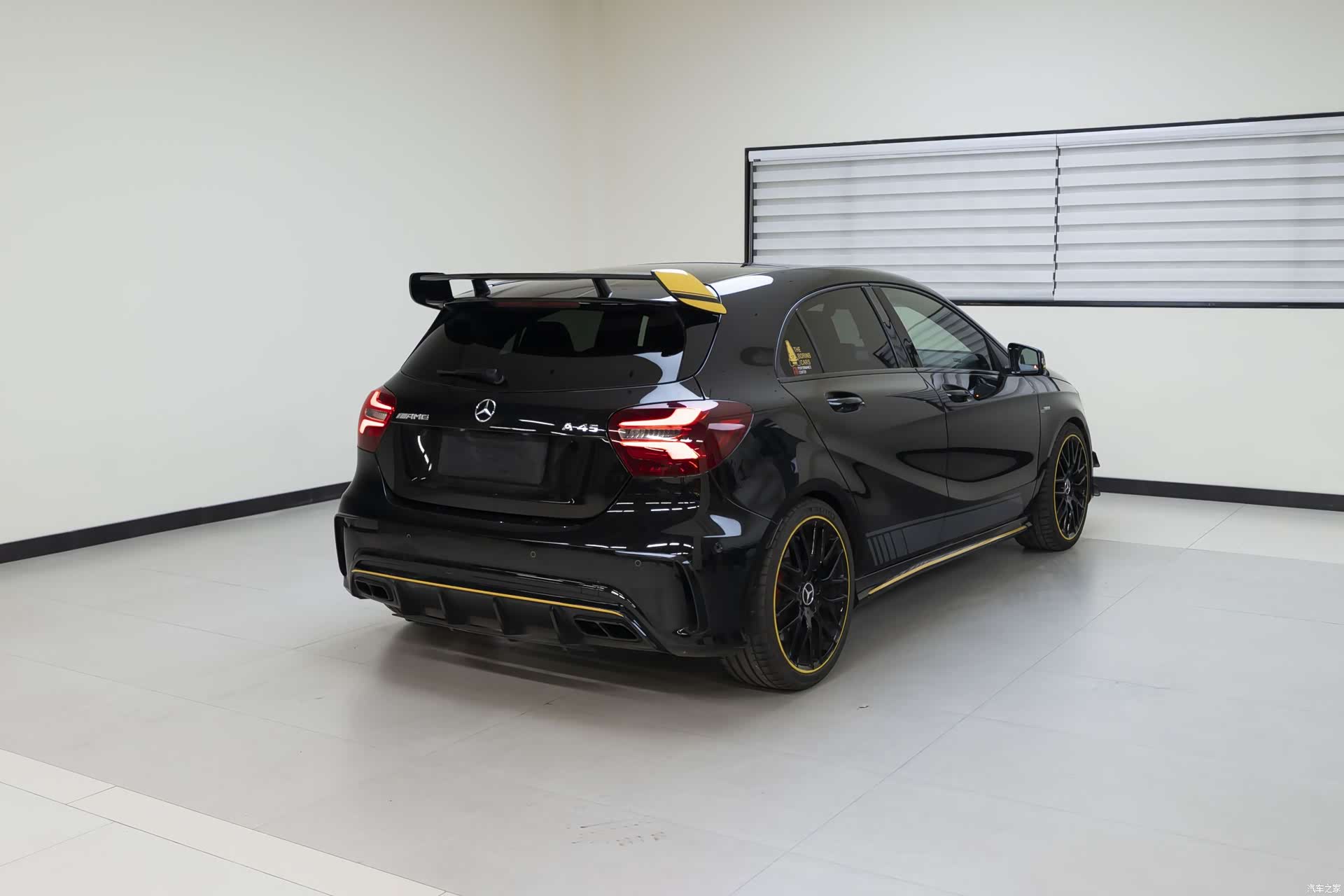 Mercedes-Benz A-Class, 2017 все фото