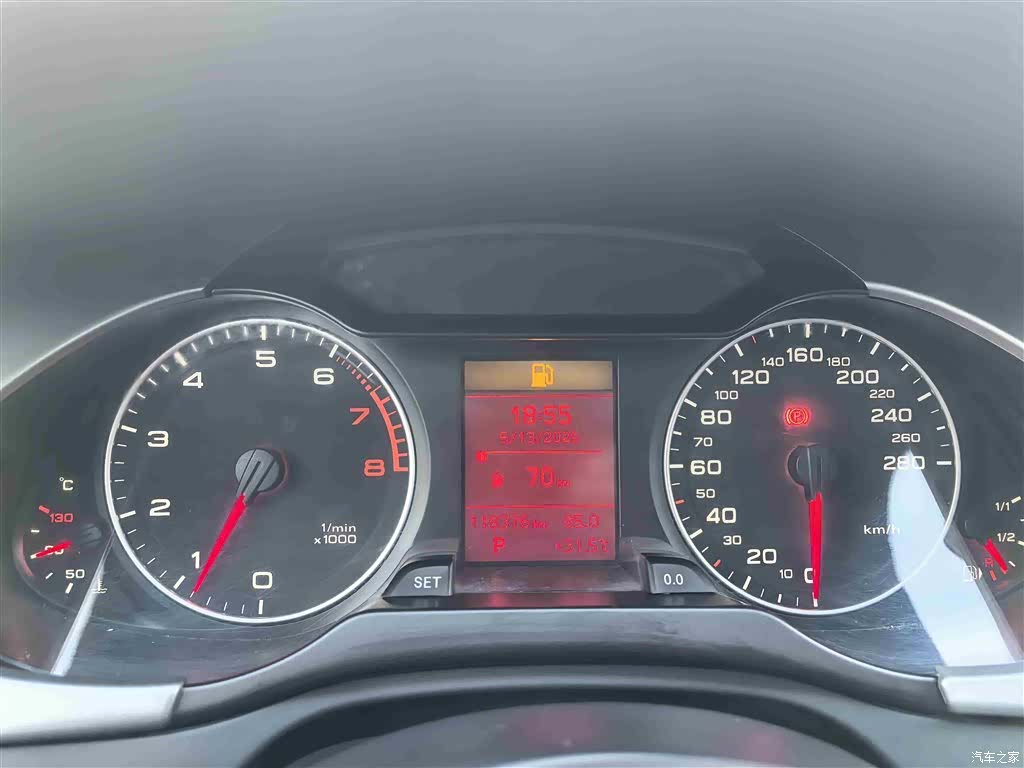 Audi A4L, 2012 20