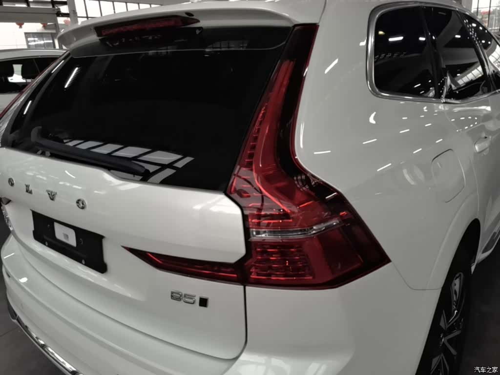 Volvo XC60, 2025 8