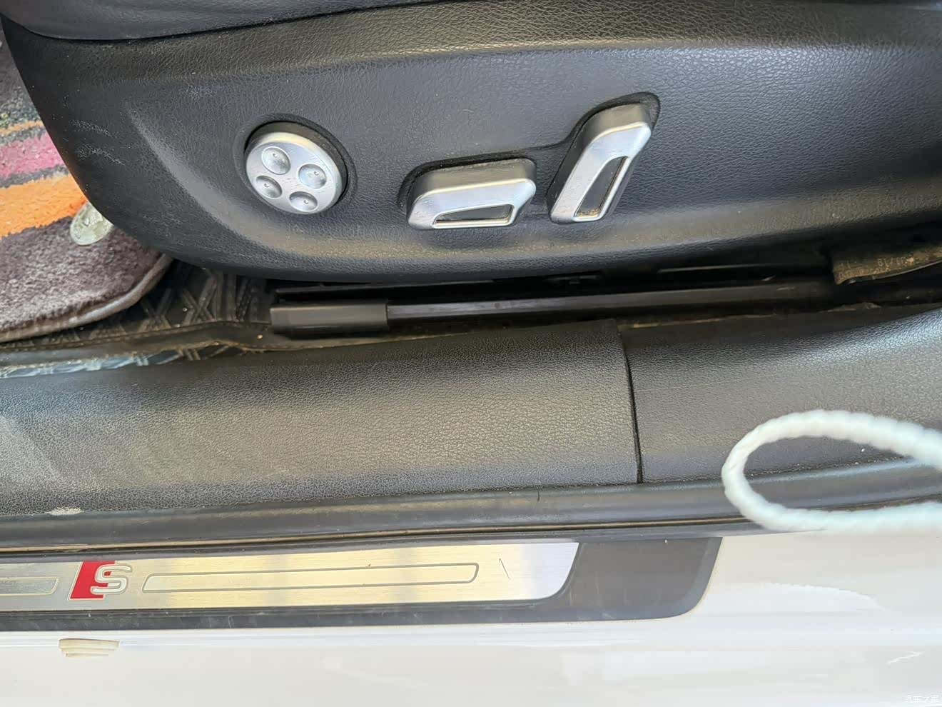 Audi A4L, 2019 9