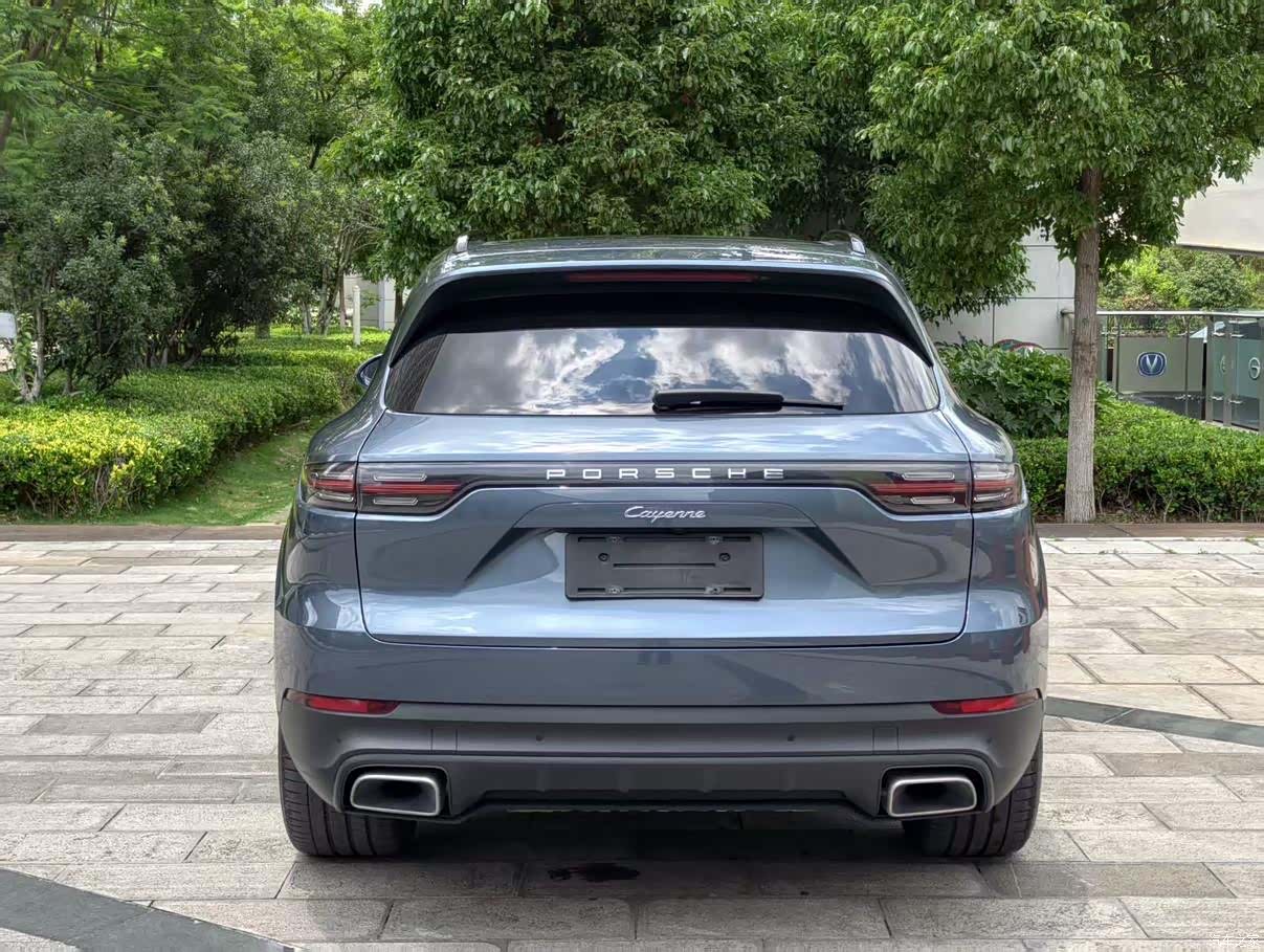 Porsche Cayenne, 2018 9