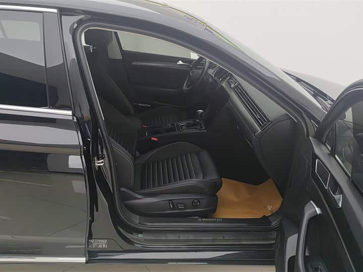Volkswagen Magotan, 2021 года фото 9