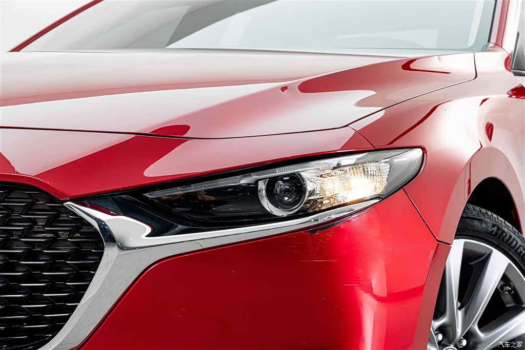 Mazda Mazda3, 2022 все фото