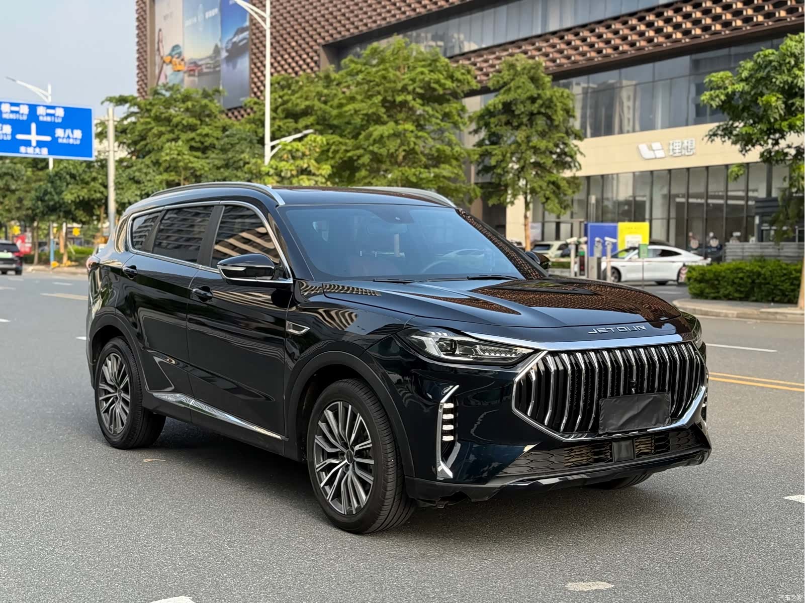 Jetour X70, 2022 3