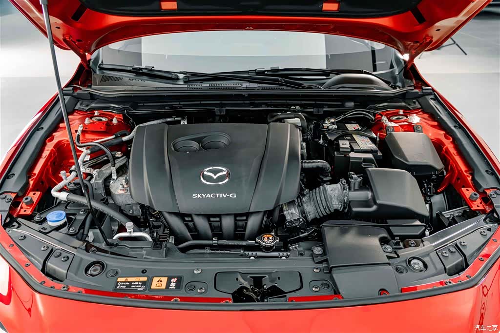 Mazda Mazda3, 2022 23