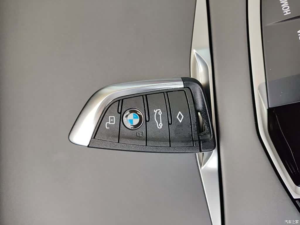 BMW i3, 2025 9