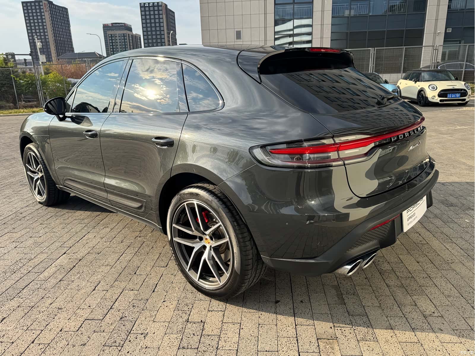 Porsche Macan, 2025 8
