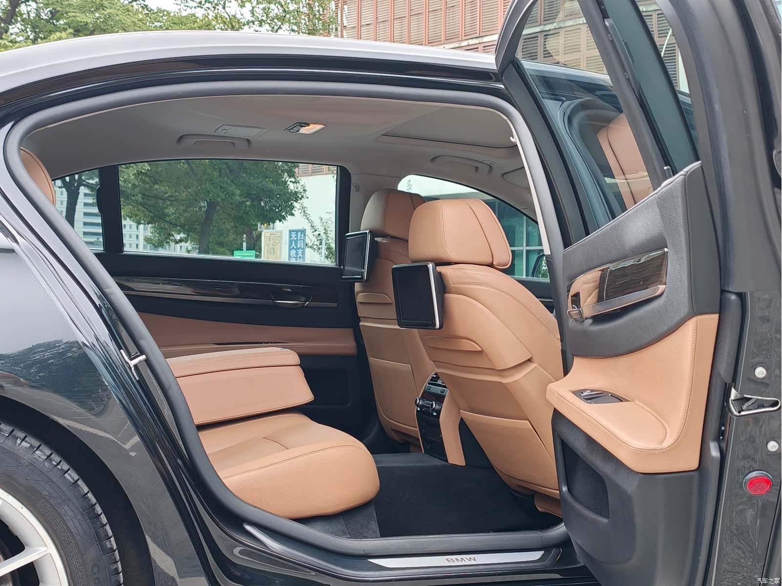 BMW 7 Series, 2015 15