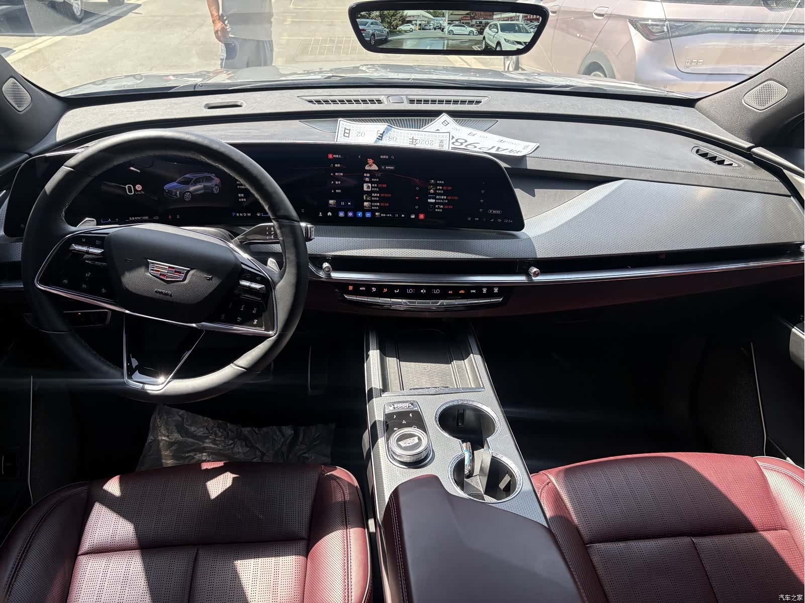 Cadillac XT5, 2025 все фото