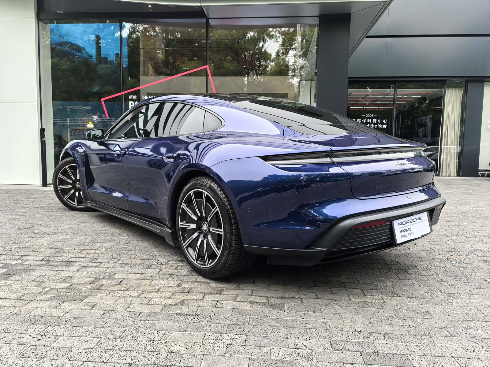 Porsche Taycan, 2021 3