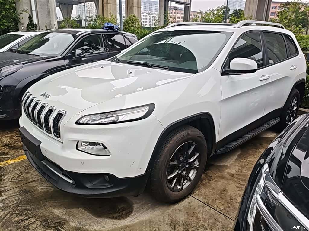 Jeep Cherokee, 2018 2