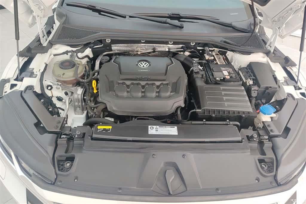 Volkswagen CC, 2020 10