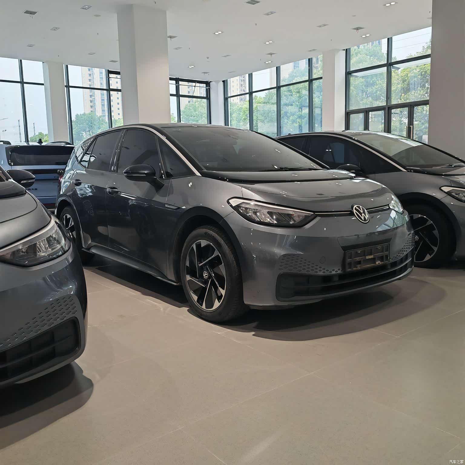 Volkswagen ID.3, 2023 3