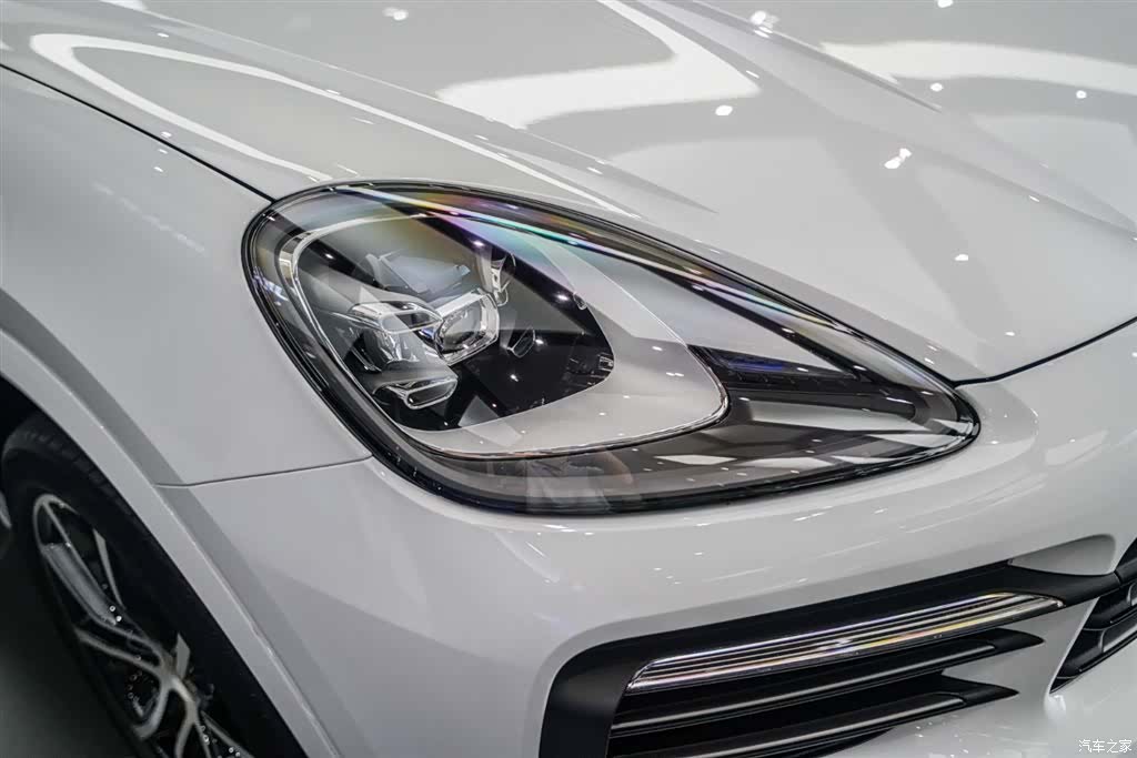 Porsche Cayenne, 2023 4
