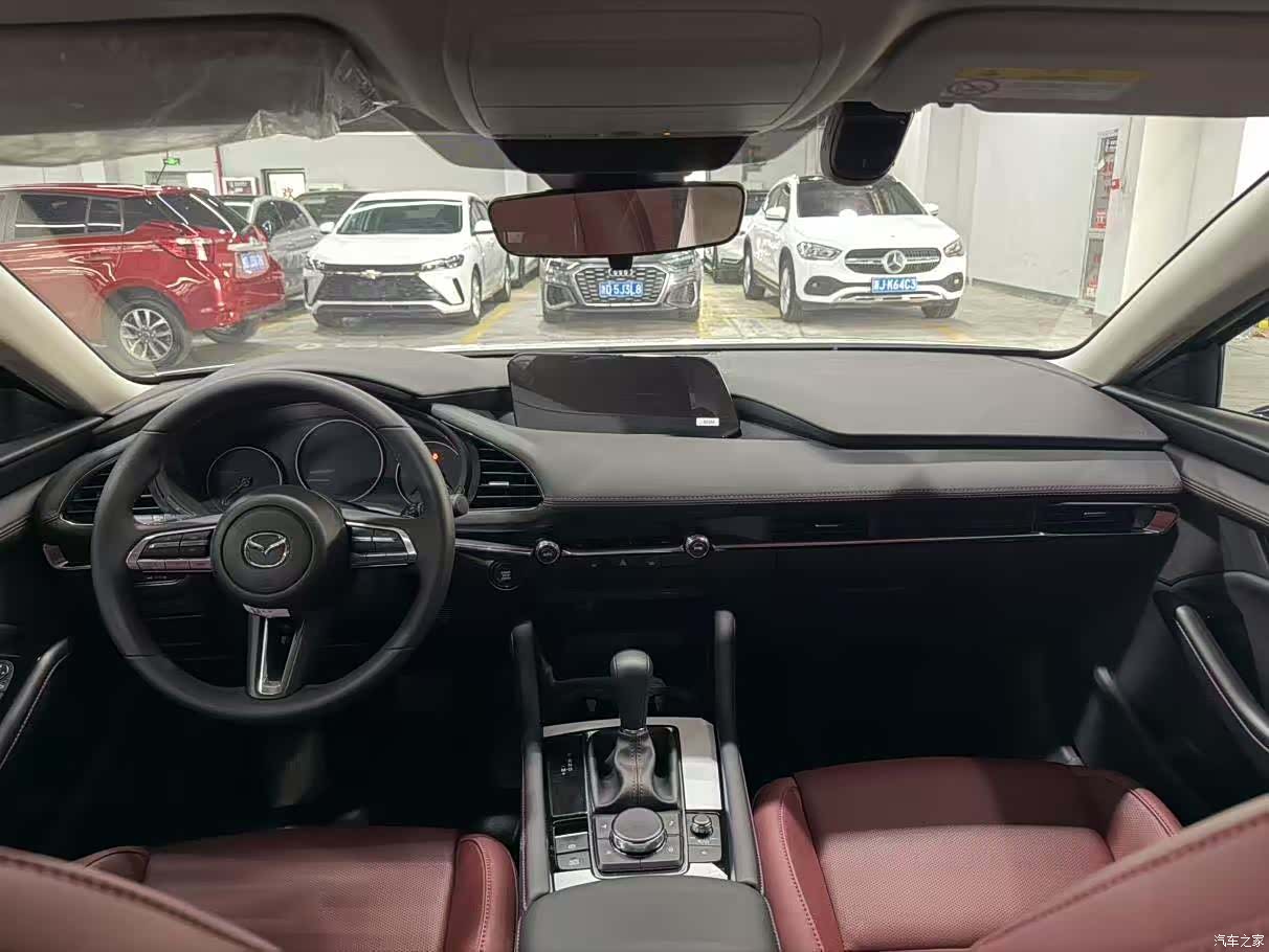 Mazda Mazda3, 2024 7
