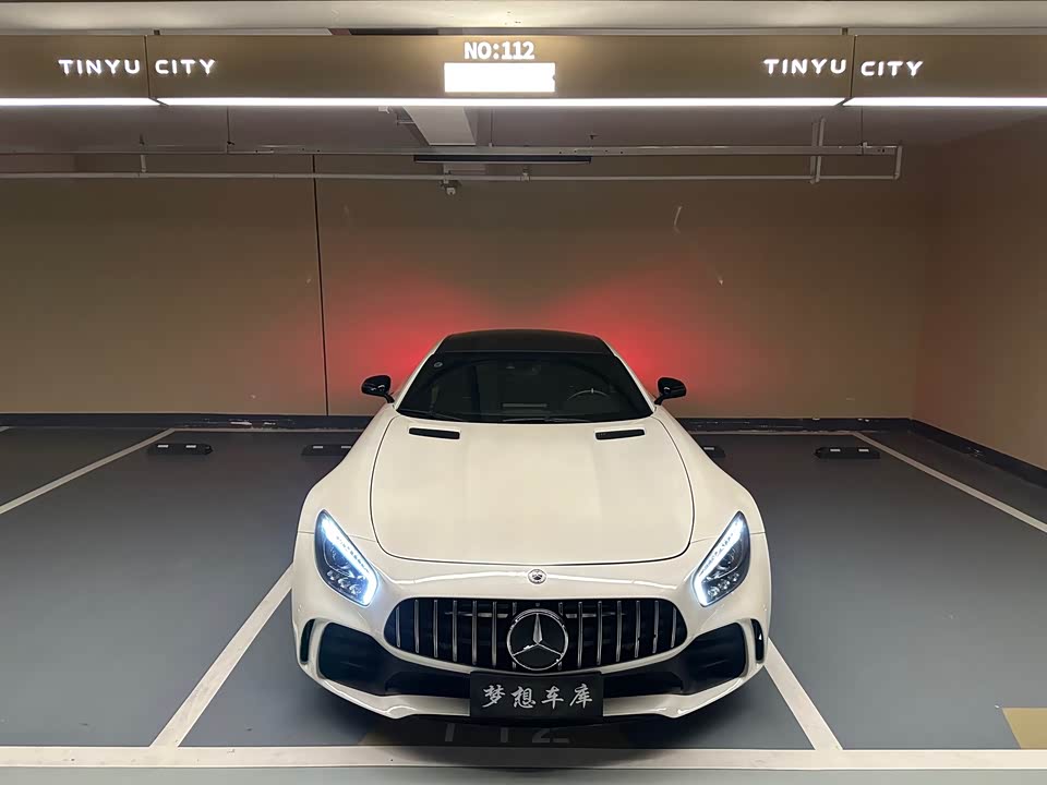 Mercedes-Benz AMG GT