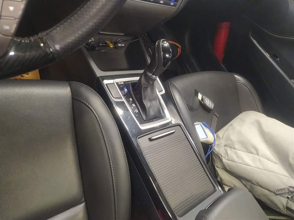 Hyundai Name picture