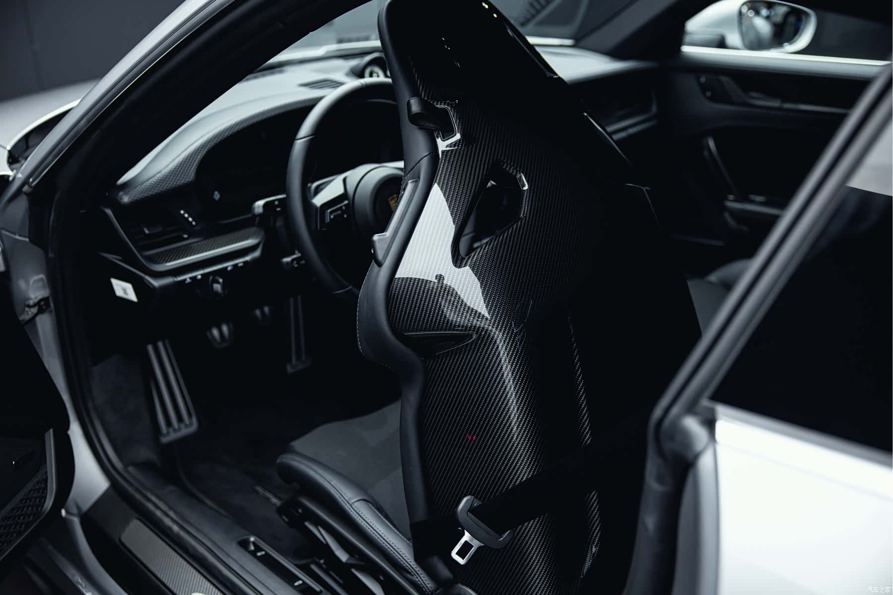 Porsche 911, 2025 22