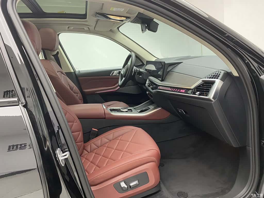 BMW X5, 2025 18